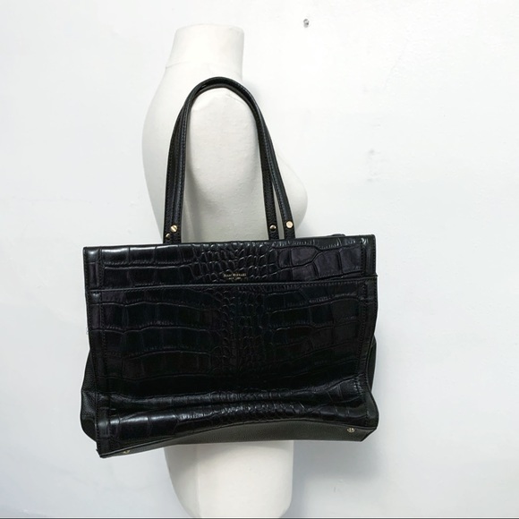 Isaac Mizrahi Handbags - Isaac Mizrahi Snakeskin envelope tote bag